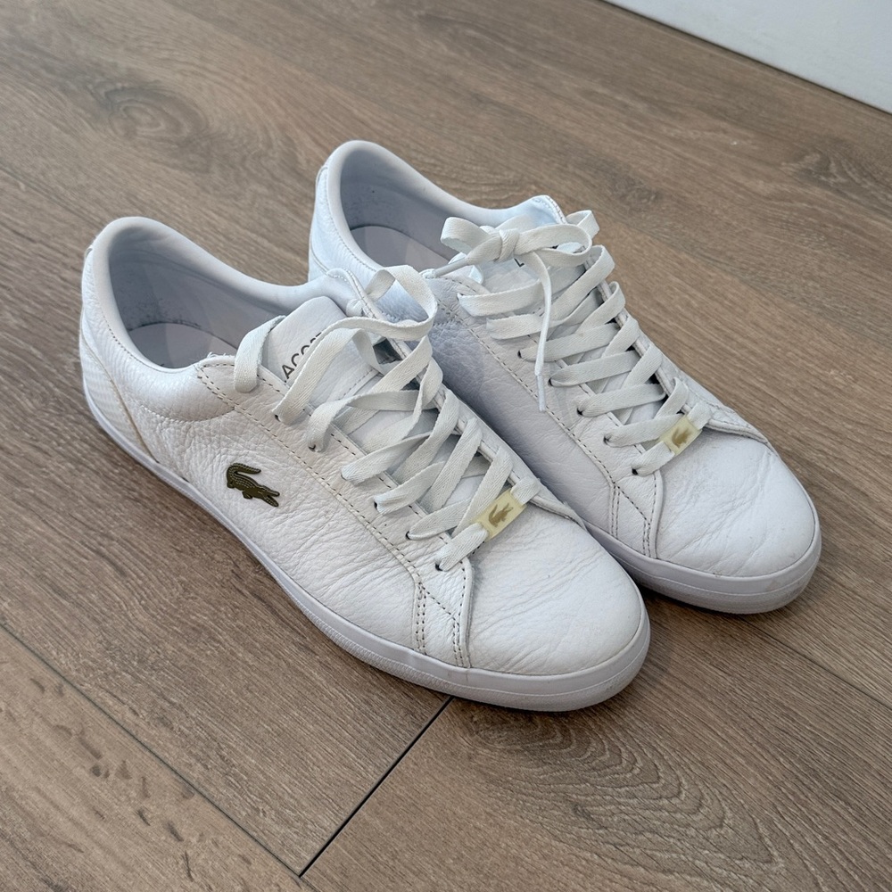 Lacoste leather Shoes 9.5 Men’s